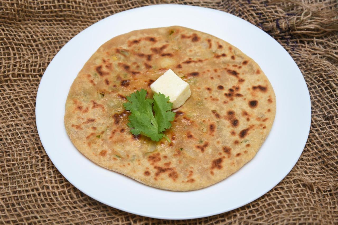 Oyo 39774 Hotel Kanishka Residency Jabalpur Luaran gambar